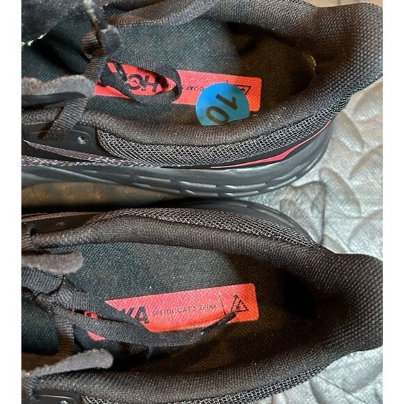 NEW Hoka One Speedgoat 5 GTX Trail Running Shoes GoreTex Women Size 10 Black Red - Picture 15 of 15